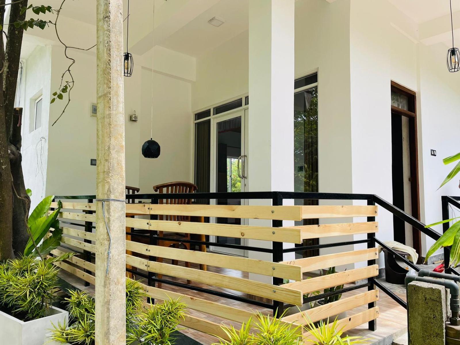 Dhanudi Homestay Ella Exterior foto